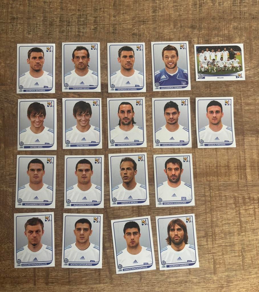 Panini WK 2010 Griekenland Stickers, Verzamelen, Ophalen of Verzenden, Zo goed als nieuw, Buitenlandse clubs, Poster, Plaatje of Sticker