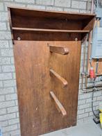 Zadelrek / Zadelkast voor 3 zadels en overige zaken, Dieren en Toebehoren, Ophalen, Gebruikt