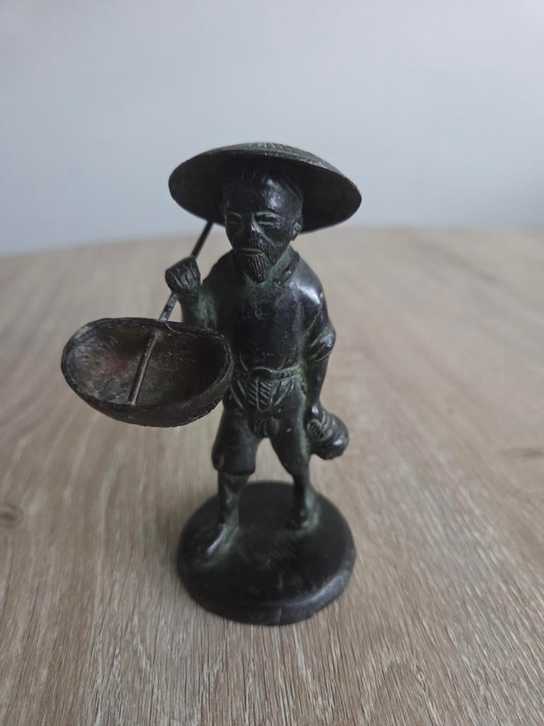 Aziatisch beeldje (gietijzer) landbouwer, Ophalen of Verzenden