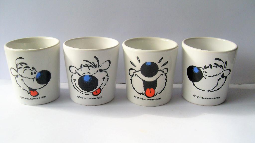 Dommel 4 Eierdopjes 2002 Compleet!, Verzamelen, Stripfiguren, Ophalen of Verzenden, Overige figuren, Zo goed als nieuw, Beeldje of Figuurtje