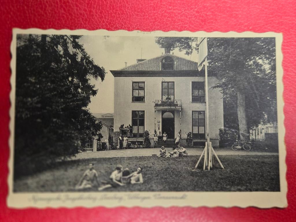 Ubbergen bij Nijmegen Jeugdherberg Overberg Vooraanzicht, Verzamelen, Ansichtkaarten | Nederland, Ophalen of Verzenden, 1940 tot 1960