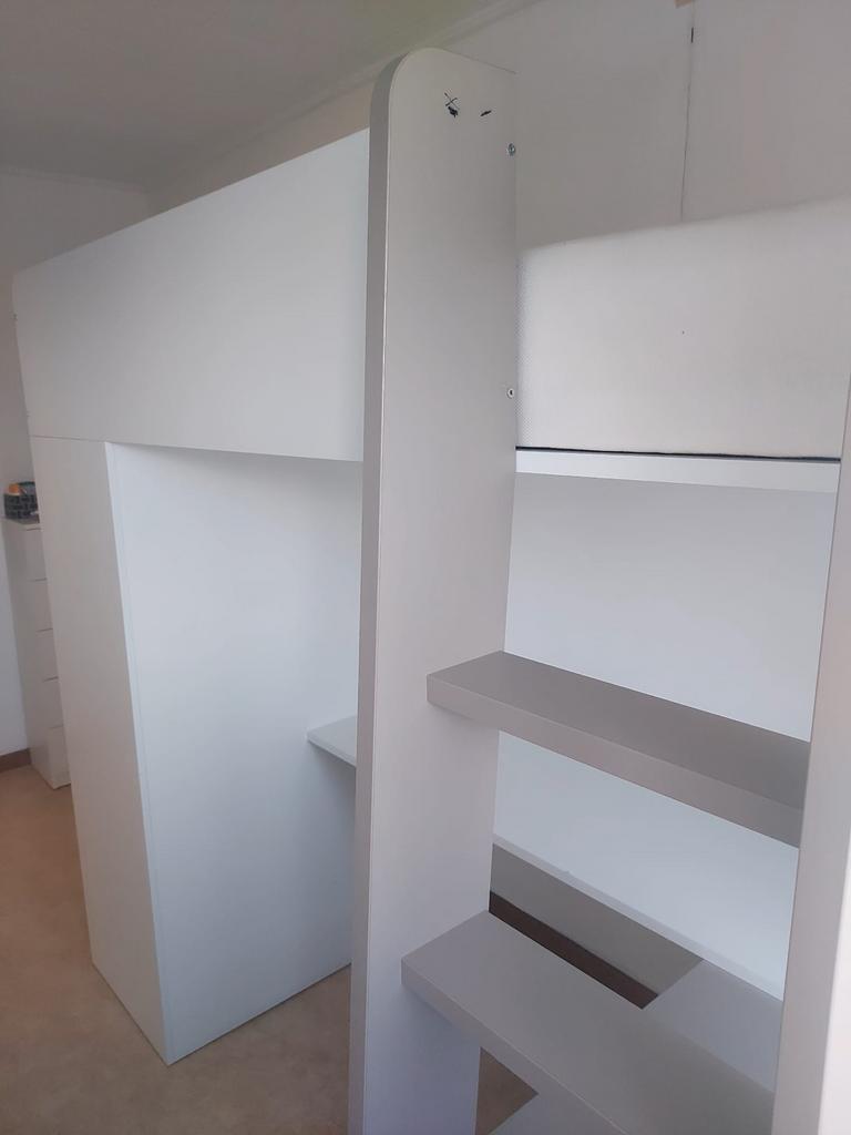 hoogslaper met bureau en kast, Ophalen of Verzenden, Zo goed als nieuw, Hoogslaper