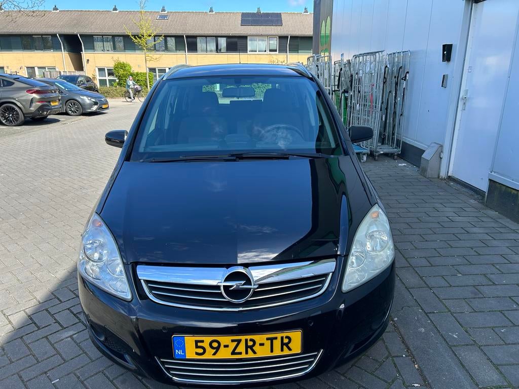 Opel Zafira 2.2L 2008 Zwart, 4 cilinders, 7 stoelen, Zwart, Origineel Nederlands