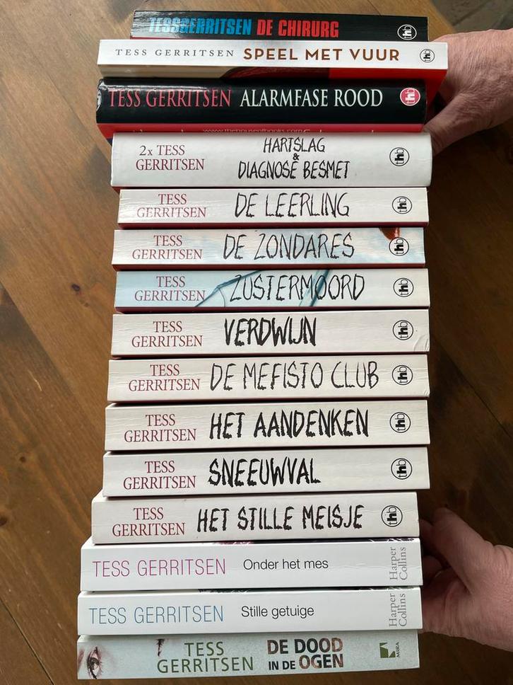 Tess Gerritsen Boeken Collectie, Boeken, Thrillers, Zo goed als nieuw, Nederland, Ophalen of Verzenden