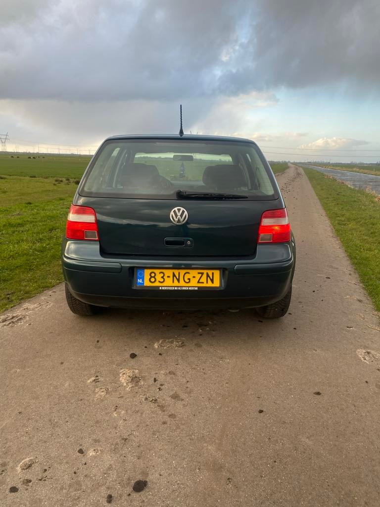 Volkswagen Golf 1.4 55KW 2003 Groen, Voorwielaandrijving, 15 km/l, 74 pk, 1104 kg
