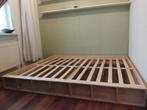Bedframe massief hout 160x200, Tweepersoons, Ophalen of Verzenden, Zo goed als nieuw, 160 cm