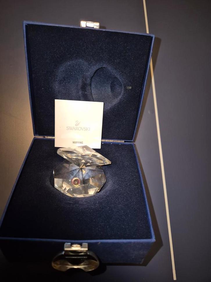 Swarovski Schelp met Parel Kristal Figuur in Doos, Verzamelen, Swarovski, Ophalen of Verzenden