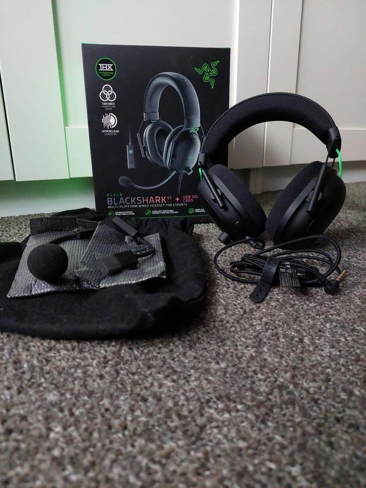 Razer BlackShark V2 + USB Sound Card gaming headset, Computers en Software, Headsets, Nieuw, Over-ear, Bedraad, Gaming headset