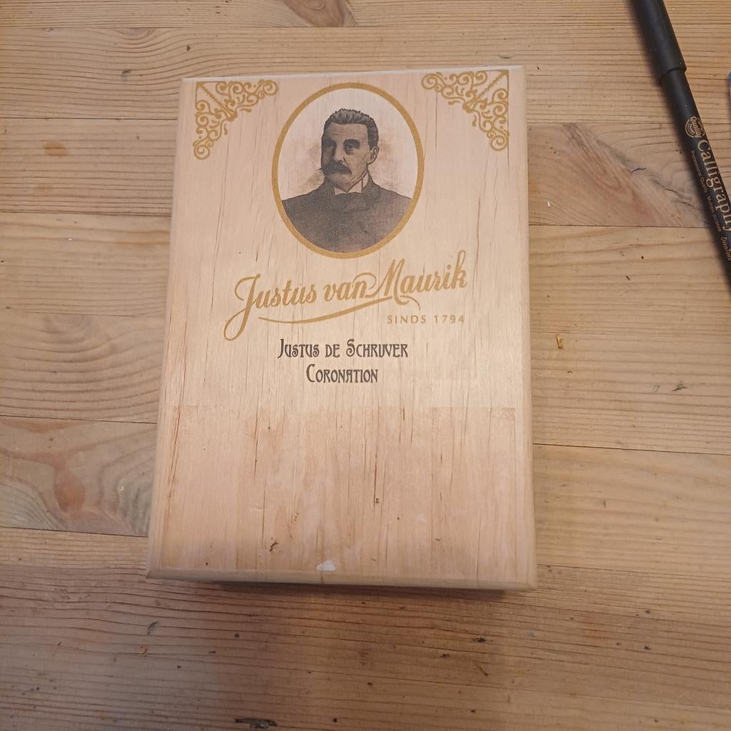 Houten kistje Justus van Maurik mooi sigarendoosje, Ophalen of Verzenden