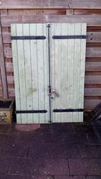 2 oude groene luiken met origineel beslag, Ophalen, Gebruikt