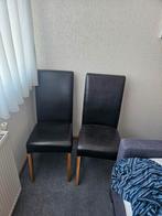 Gratis Leren stoelen - twee stuks, Huis en Inrichting, Stoelen, Ophalen, Gebruikt, Twee, Bruin