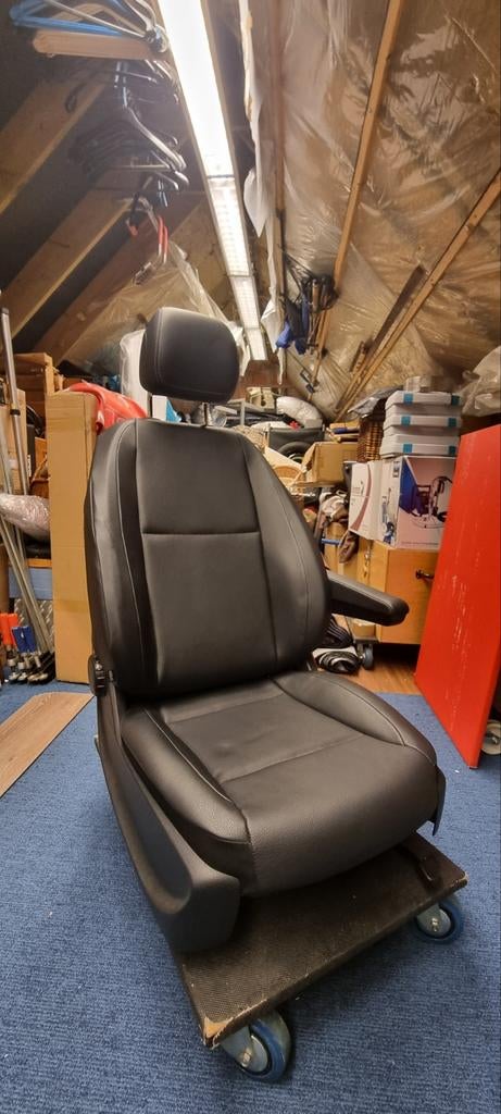 Mercedes Vito W447 Bijrijdersstoel - Nieuw Bekleed, Auto-onderdelen, Interieur en Bekleding, Ophalen of Verzenden
