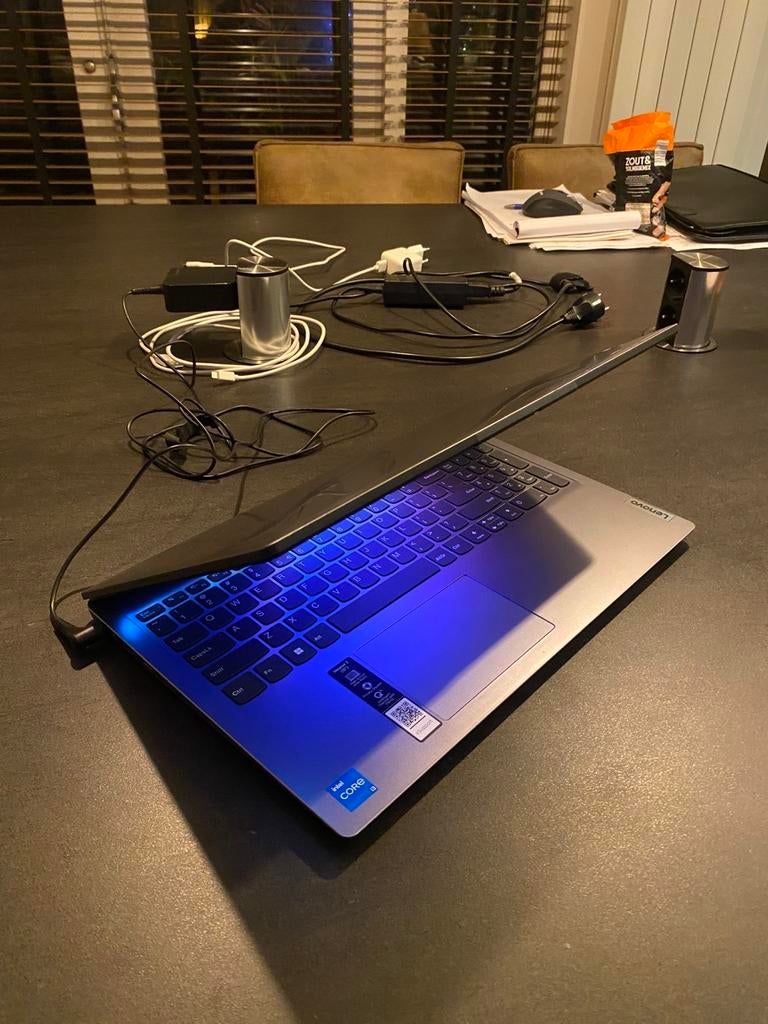 Lenovo laptop, Computers en Software, Apple Macbooks, 64 GB of meer, Overige modellen, 15 inch, Refurbished