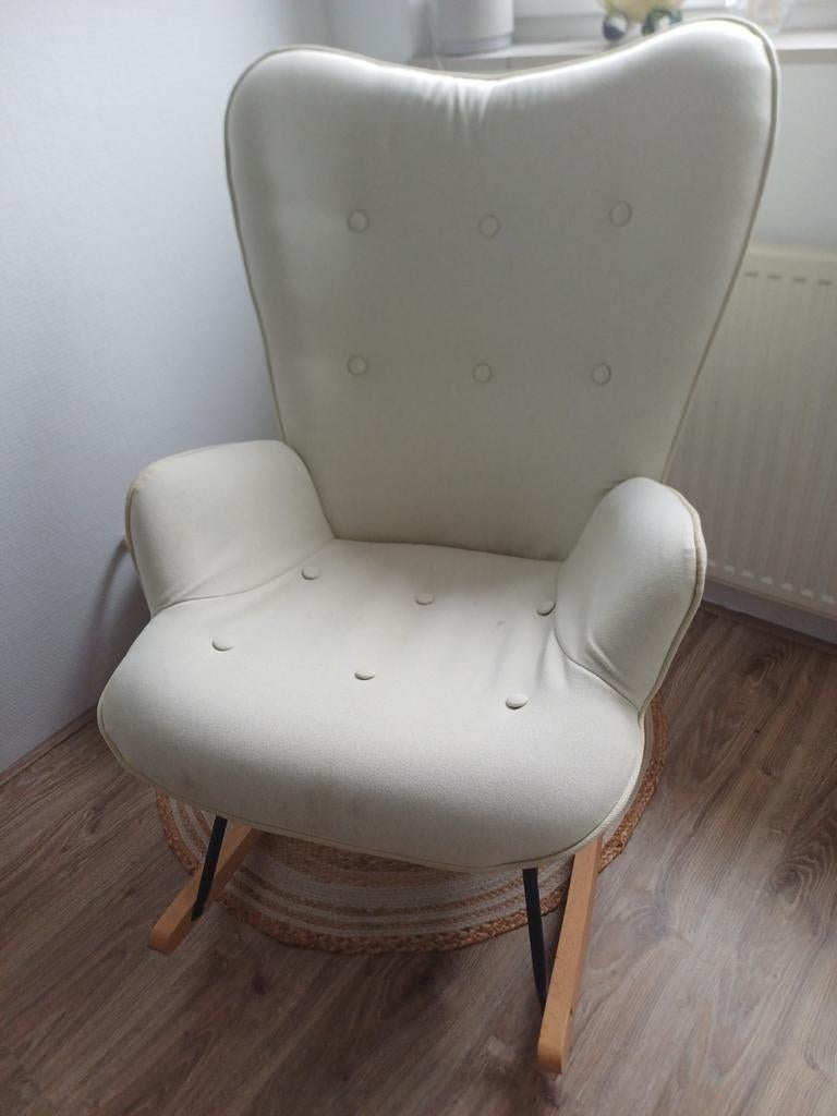 Cremekleurige schommelstoel, Huis en Inrichting, Stoelen, Ophalen
