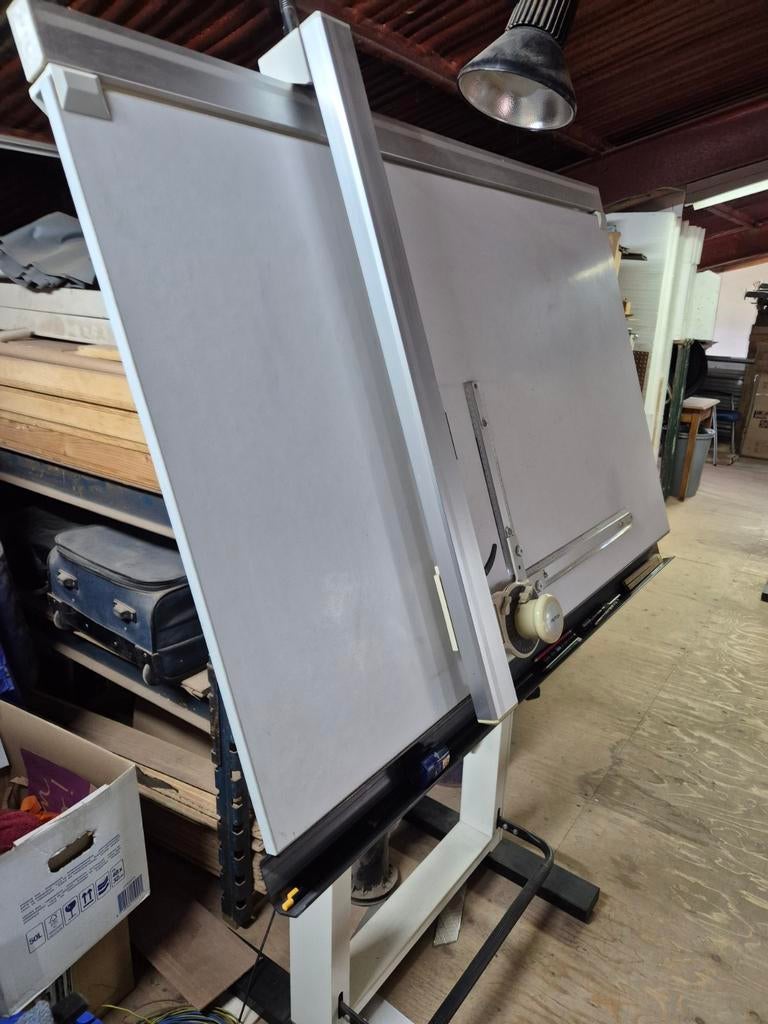 Tekentafel 80 x 140 cm met lamp, Ophalen