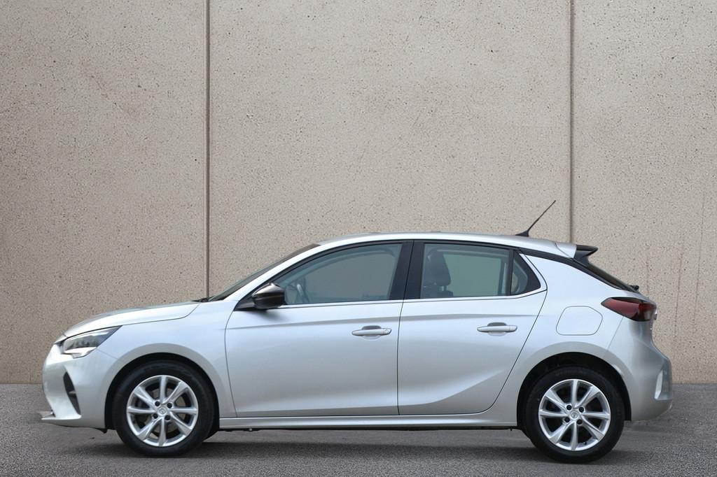 Opel Corsa 1.2 Elegance 100PK | Navigatie | Parkeersensoren, Voorwielaandrijving, 101 pk, Gebruikt, Leder en Stof