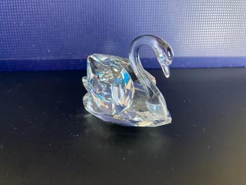 Swarovski Zwaan middel, Verzamelen, Swarovski, Ophalen of Verzenden, Zo goed als nieuw, Figuurtje