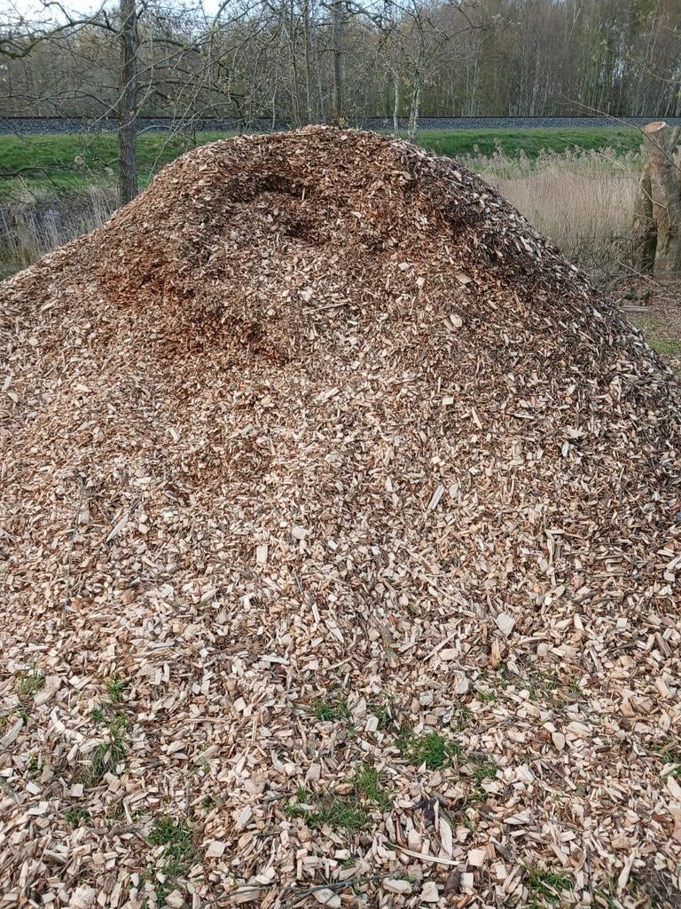 Houtsnippers, Ophalen