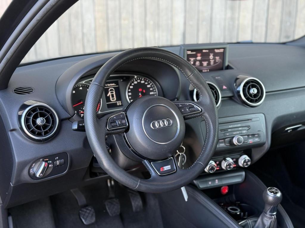 Audi A1 1.2 TFSI Pro Line S - Edition | S-line | Black pakke, Auto's, Voorwielaandrijving, Euro 5, 86 pk, Zwart