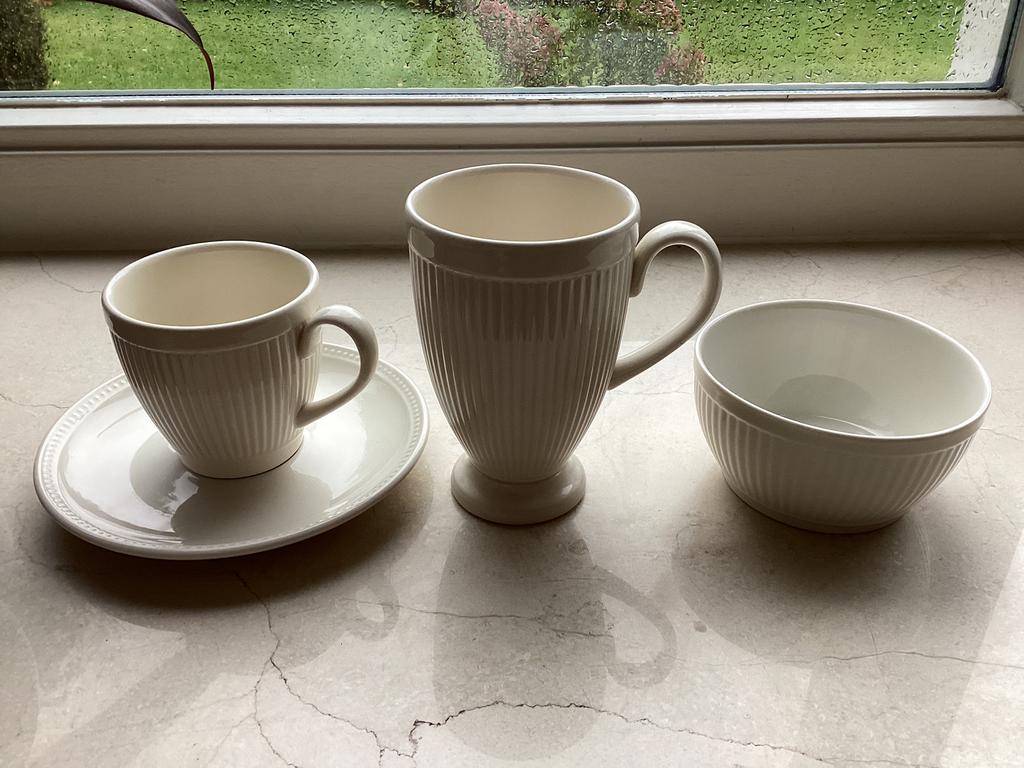 WEDGWOOD WINDSOR/HOME & GARDEN: kopje/beker/kommen, Ophalen of Verzenden, Zo goed als nieuw, Wedgwood, Kop(pen) en/of Schotel(s)