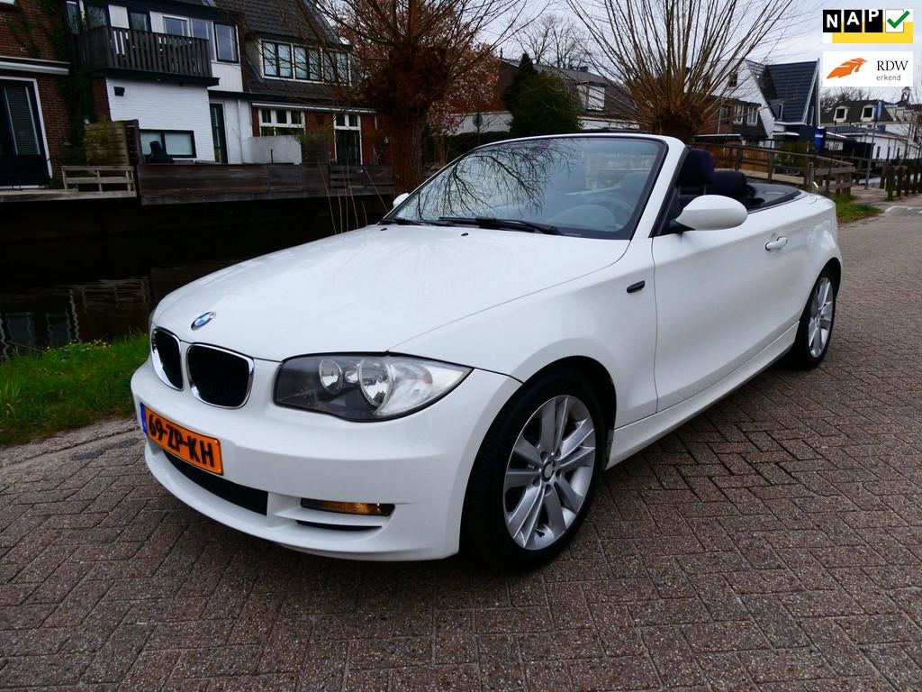 BMW 1-serie Cabrio 118i Executive 143pk 6-bak Airco PDC Geen, 1-Serie, Cabriolet, 4 stoelen, Wit