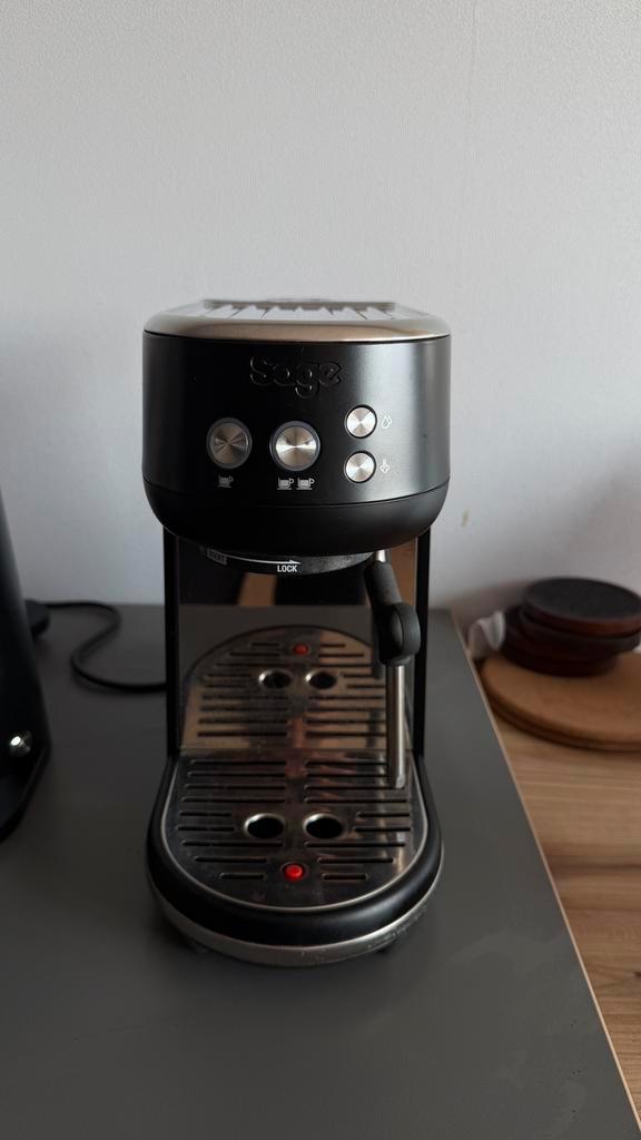 Sage The Bambino for Sale, Witgoed en Apparatuur, Koffiezetapparaten, Gebruikt, Gemalen koffie, Espresso apparaat, 1 kopje, Afneembaar waterreservoir