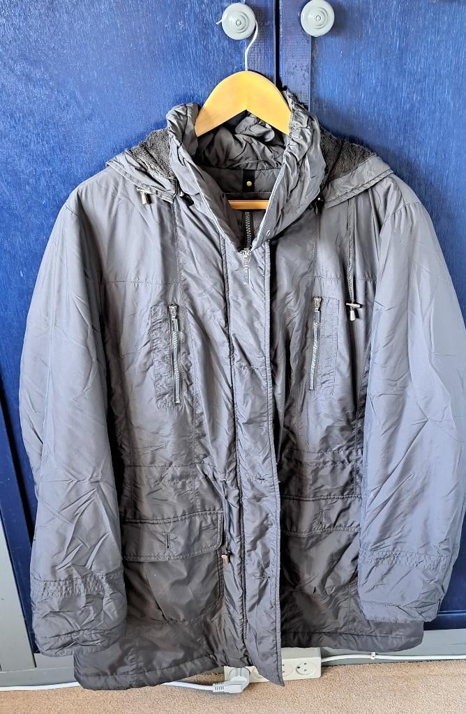 Dames jas of parka maat 48 - 50, Kleding | Dames, Jassen | Winter, Maat 46/48 (XL) of groter, Ophalen of Verzenden, Zo goed als nieuw