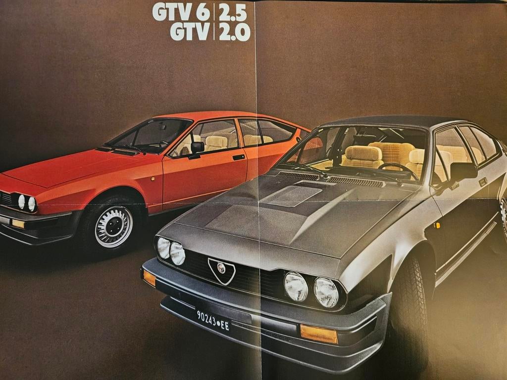 Brochure Alfa Romeo GTV 6 2.5 & GTV 2.0 1982, Ophalen of Verzenden, Zo goed als nieuw, Alfa Romeo