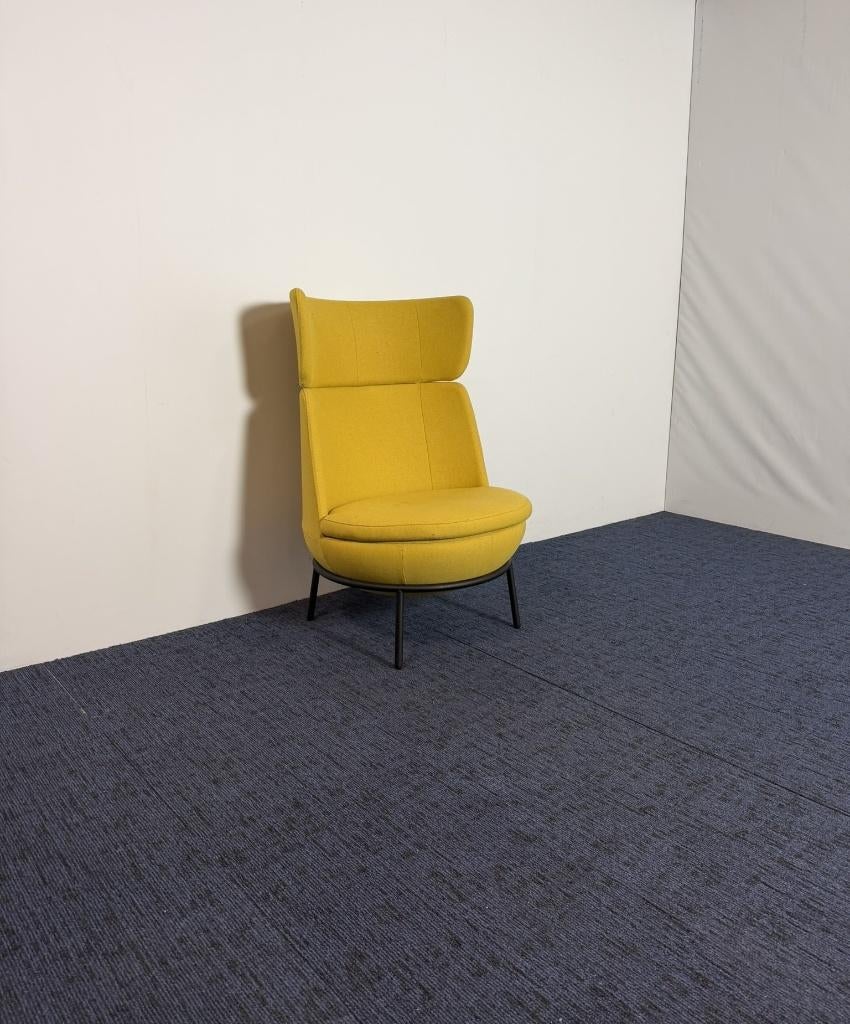 2 x Fauteuil Jonas Ihreborn Pod - okergeel - zwart frame, Ophalen, Gebruikt, 75 tot 100 cm, Stof