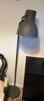 Ikea hektar staande lamp en ikea grote plafond lamp, Ophalen, Zo goed als nieuw, Stof, 150 tot 200 cm