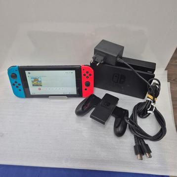 Nintendo Switch V2 met de game Animal Crossing en garantie beschikbaar voor biedingen