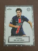 Vitinha PSG Topps Deco 2024-25, Hobby en Vrije tijd, Stickers en Plaatjes, Verzenden, Nieuw, Meerdere plaatjes