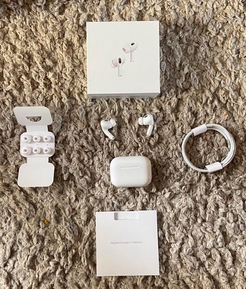 Nieuwe Apple AirPods Pro 2, Telecommunicatie, Mobiele telefoons | Oordopjes, Nieuw, In gehoorgang (in-ear), Bluetooth, Ophalen of Verzenden