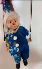 HARLEKIJN POP OP SCHOMMEL, Verzamelen, Poppen, Verzenden, Nieuw, Pop