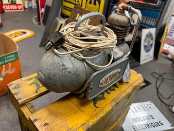 Vintage Luchard/Autofem Compressor beschikbaar voor biedingen