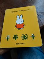 Nijntje en de seizoenen - Dick Bruna, Ophalen, Gelezen, Dick Bruna, 2 tot 3 jaar
