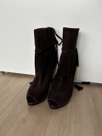 Lola Cruz peep toe laarsjes beschikbaar voor biedingen
