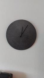 Prachtige wandklok brons, Ophalen, Zo goed als nieuw, Wandklok