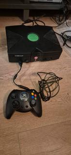 XBOX classic met mod, Spelcomputers en Games, Spelcomputers | Xbox Original, Ophalen of Verzenden, Gebruikt, Met 1 controller
