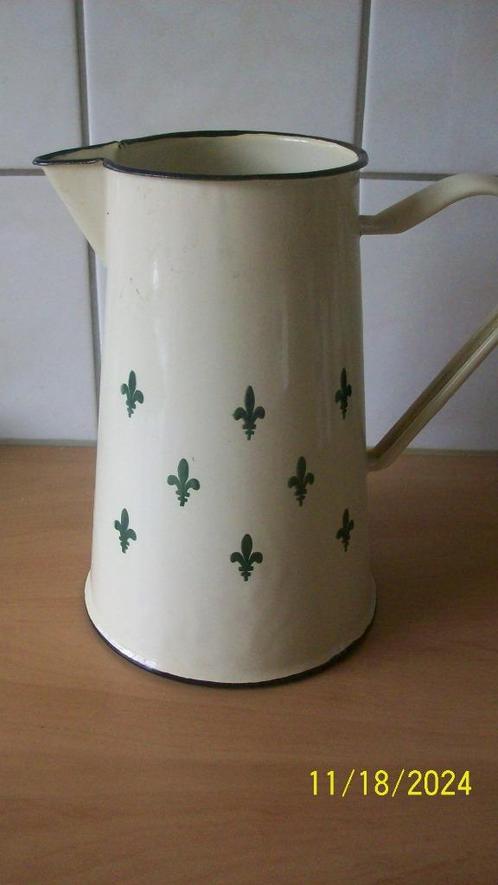Emaille kan met franse lelie, Antiek en Kunst, Antiek | Emaille, Ophalen of Verzenden