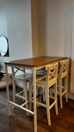 IKEA Bartafel Set met 4 Krukken, Huis en Inrichting, Ophalen, Met voetsteun, Zo goed als nieuw, 90 cm of meer