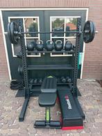 Homegym set met squatrack, halter-,dumbell en kettlebell set, Ophalen, Zo goed als nieuw, Metaal, Krachtstation