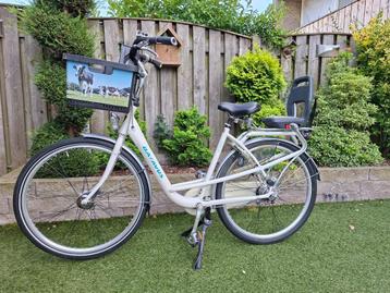 Mambo moederfiets + Qibbel achterzitje  beschikbaar voor biedingen