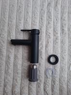 Gloednieuwe lage kraan wastafel of keuken GOUD EN ZWART RVS, Ophalen of Verzenden, Nieuw, Rvs, Kraan