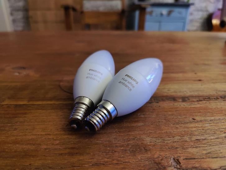 Philips Hue E14 White Ambiance Kaarslamp, Huis en Inrichting, Lampen | Losse lampen, Zo goed als nieuw, Led-lamp, Minder dan 30 watt