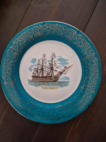 Prachtig mooi bord H.M.S. VICTORY,  voor aan de muur beschikbaar voor biedingen
