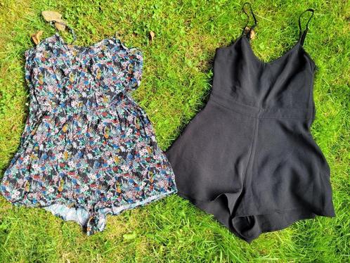 Als nieuw, 2 leuke playsuit van H&M, maat 38...2,50 per stuk, Kleding | Dames, Jumpsuits, Zo goed als nieuw, Maat 38/40 (M), Zwart