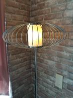 Vloerlamp Zilverkleurig (Gekocht bij Besselink Licht ), Huis en Inrichting, Ophalen, Nieuw, Tijdloos, Metaal