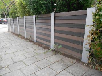 15x Tuinpalen van meter lengte (kop 10x9cm) composiet bieden beschikbaar voor biedingen