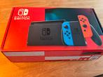 Zeer nette, complete nintendo switch v2, Spelcomputers en Games, Ophalen of Verzenden, Zo goed als nieuw, Met 2 controllers, Switch 2019 Upgrade
